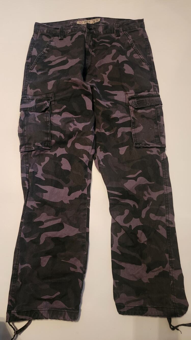 NOIZ Premium Men's Camo Cargo Pants 36x32 Y2K Grunge Skater Tactical #465
